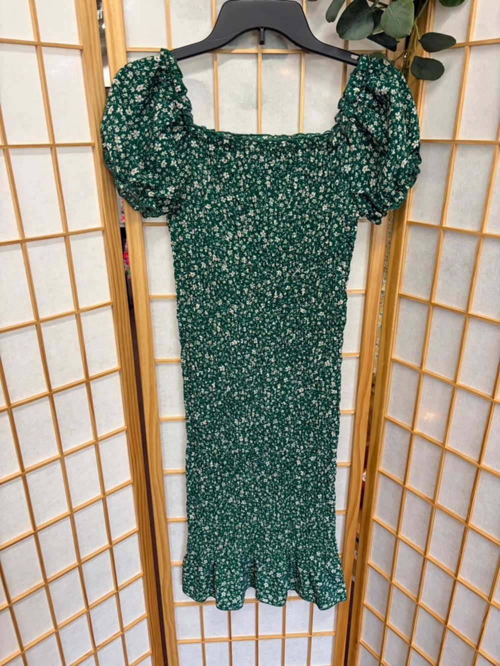 SHEIN Green Floral Puff-Sleeve Smocked Midi Dress